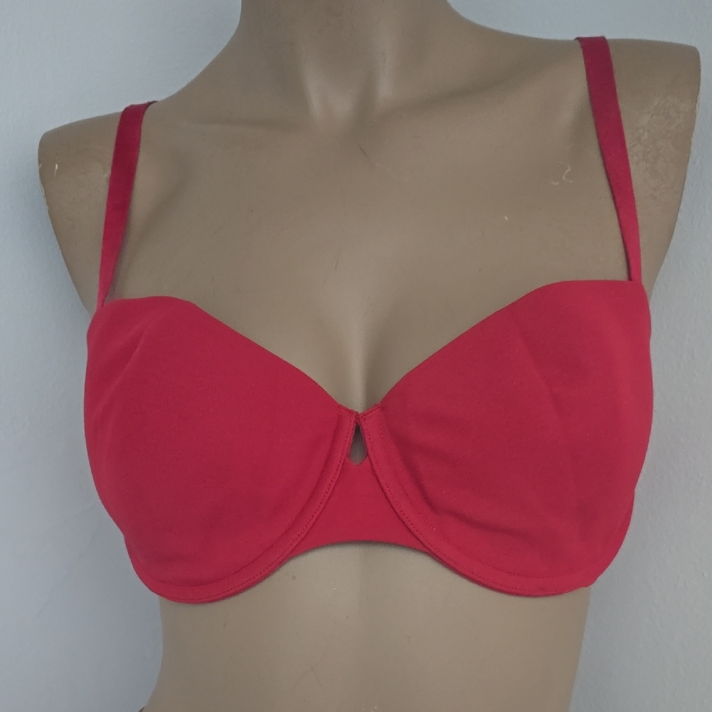 Victorias Secret Very Sexy Red Pushup Bra Size 38C